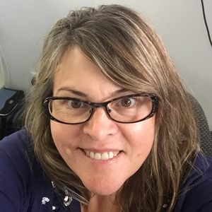 Meet your Posher, Corrine